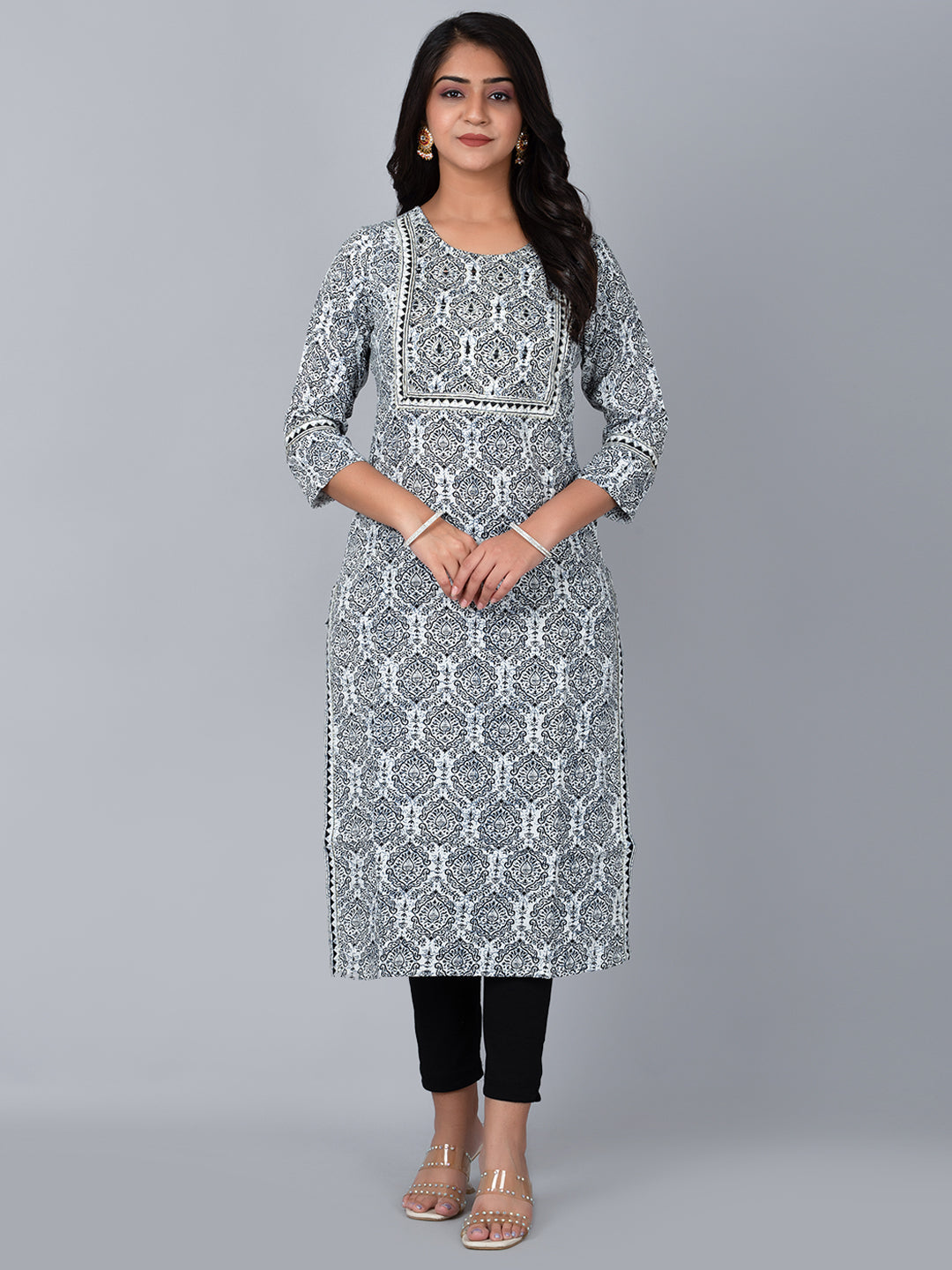 Straight Kurta With Mirror Work