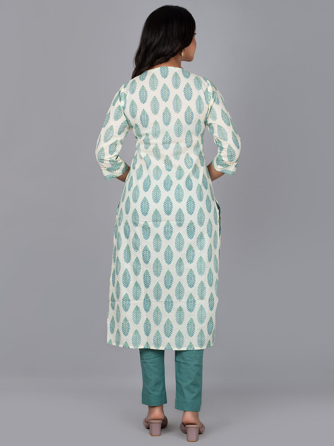 White Printed Stand collar Kurta with pant