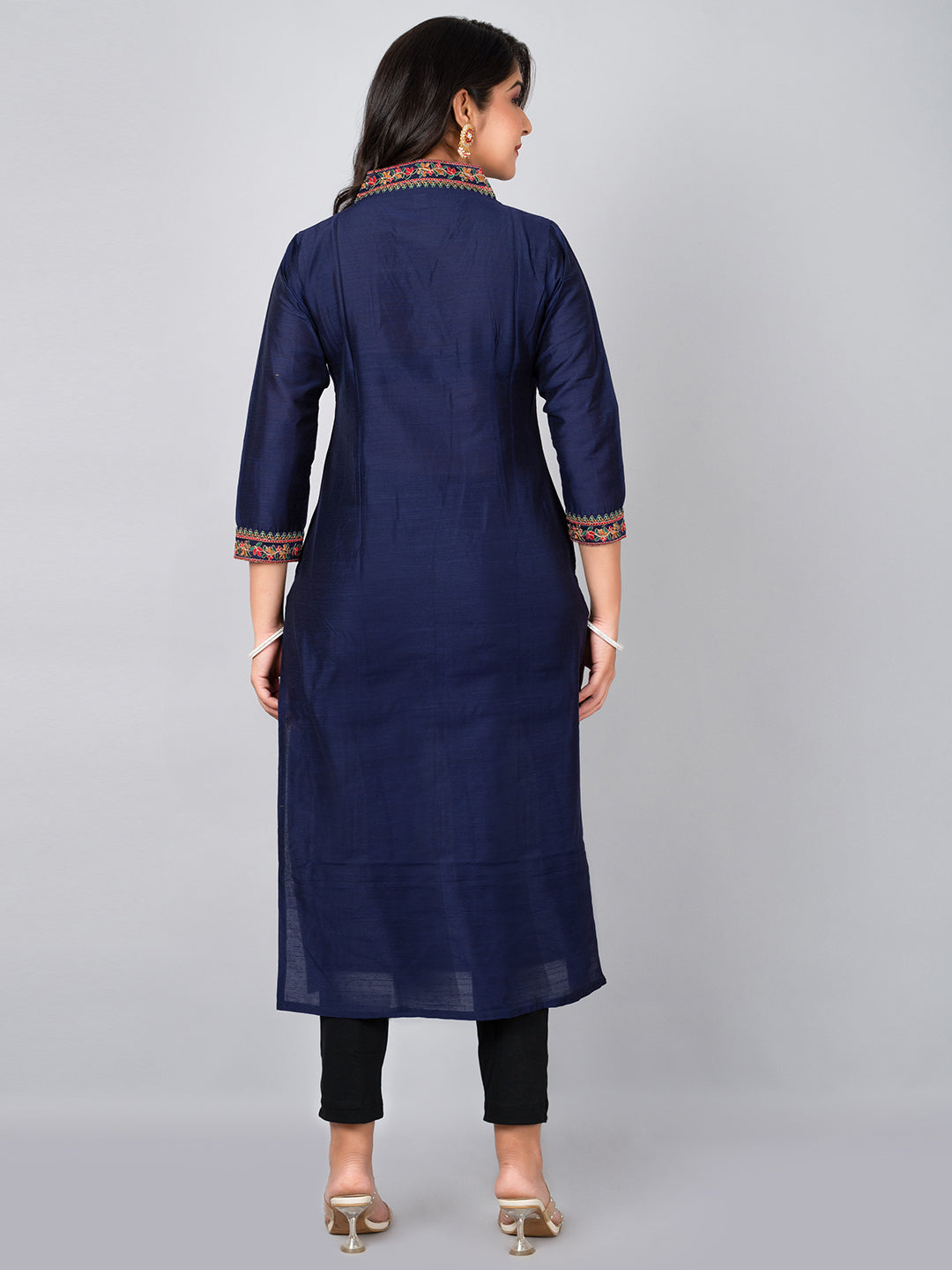 Stand Coller Kurta With Embroidery work