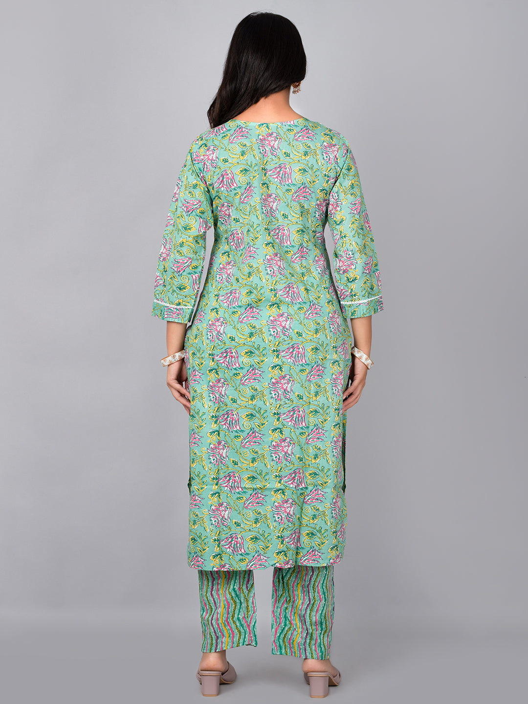 Straight Kurta with Thread Work At Neck & Pant